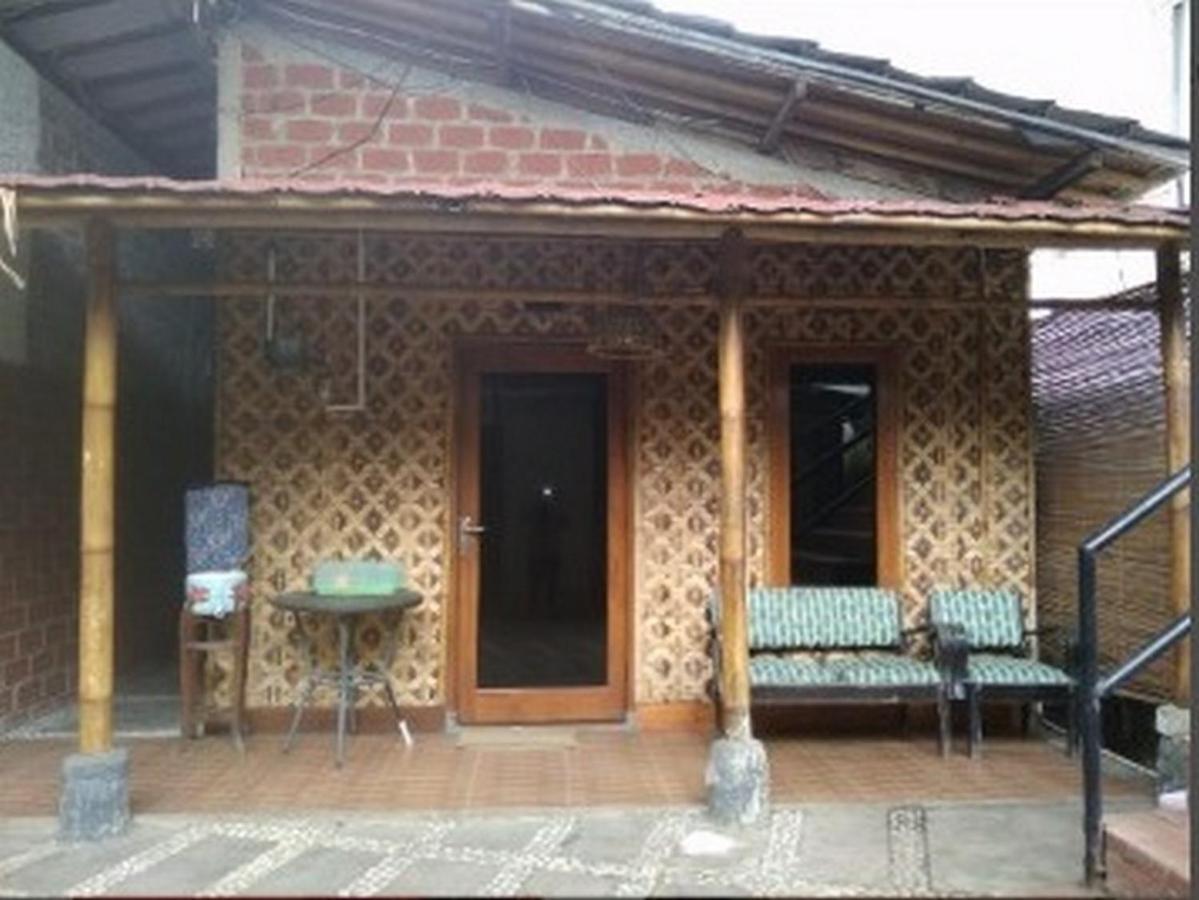 למבאנג Bantal Guling Villa מראה חיצוני תמונה